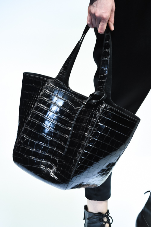 ジョルジオ アルマーニ(Giorgio Armani) 2017-18年秋冬ウィメンズコレクション  - 写真5