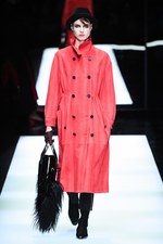 ジョルジオ アルマーニ 2017年秋冬コレクション - ジュエルカラーはテキスタイル上で輝きを増す｜写真20