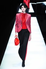 ジョルジオ アルマーニ 2017年秋冬コレクション - ジュエルカラーはテキスタイル上で輝きを増す｜写真27