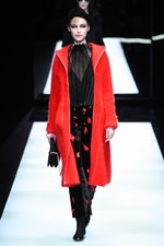 ジョルジオ アルマーニ 2017年秋冬コレクション - ジュエルカラーはテキスタイル上で輝きを増す｜写真36