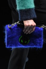 ジョルジオ アルマーニ 2017年秋冬コレクション - ジュエルカラーはテキスタイル上で輝きを増す｜写真45