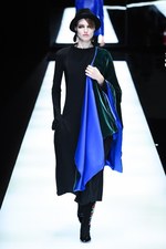 ジョルジオ アルマーニ 2017年秋冬コレクション - ジュエルカラーはテキスタイル上で輝きを増す｜写真50