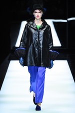 ジョルジオ アルマーニ 2017年秋冬コレクション - ジュエルカラーはテキスタイル上で輝きを増す｜写真53