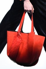 ジョルジオ アルマーニ 2017年秋冬コレクション - ジュエルカラーはテキスタイル上で輝きを増す｜写真63