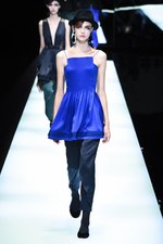 ジョルジオ アルマーニ 2017年秋冬コレクション - ジュエルカラーはテキスタイル上で輝きを増す｜写真77