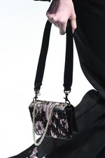 ジョルジオ アルマーニ 2017年秋冬コレクション - ジュエルカラーはテキスタイル上で輝きを増す｜写真96