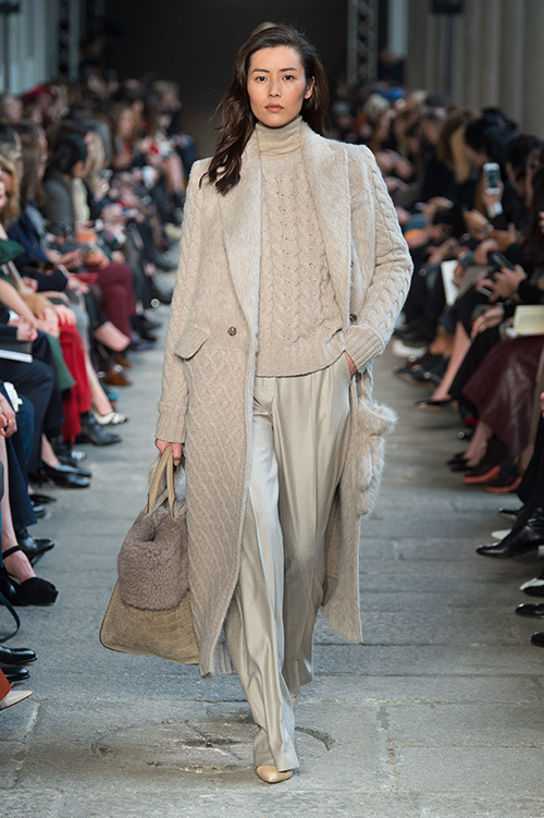 マックスマーラ(Max Mara) 2017-18年秋冬ウィメンズコレクション  - 写真19