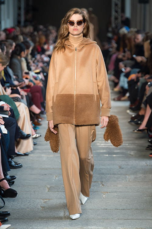 マックスマーラ(Max Mara) 2017-18年秋冬ウィメンズコレクション  - 写真28