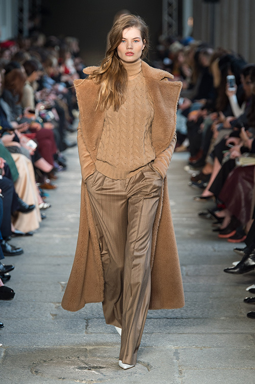 マックスマーラ(Max Mara) 2017-18年秋冬ウィメンズコレクション  - 写真33