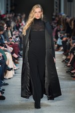 マックスマーラ 2017年秋冬コレクション - 北欧の刺激は真実への探求心をくすぐる｜写真36