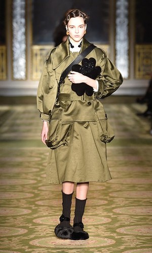 シモーネ ロシャ(SIMONE ROCHA) 2017-18年秋冬ウィメンズコレクション  - 写真3
