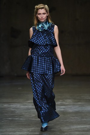 ハウス オブ ホランド(House of Holland) 2017-18年秋冬ウィメンズコレクション  - 写真33