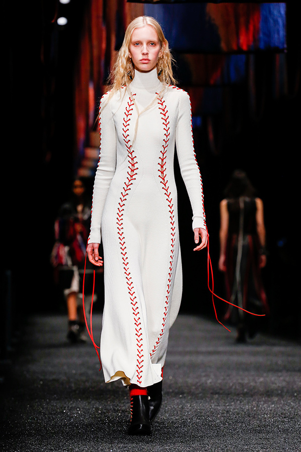 マックイーン(McQueen) 2017-18年秋冬ウィメンズコレクション  - 写真4