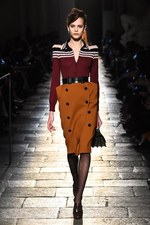 ボッテガ・ヴェネタ 2017-18年秋冬コレクション - 上質な装いの上ではエレガントな遊びを｜写真16