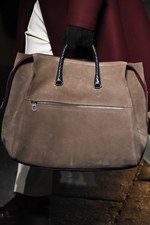 ボッテガ・ヴェネタ 2017-18年秋冬コレクション - 上質な装いの上ではエレガントな遊びを｜写真23