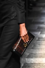 ボッテガ・ヴェネタ 2017-18年秋冬コレクション - 上質な装いの上ではエレガントな遊びを｜写真47