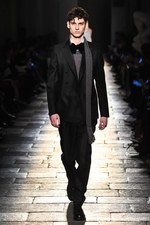 ボッテガ・ヴェネタ 2017-18年秋冬コレクション - 上質な装いの上ではエレガントな遊びを｜写真67