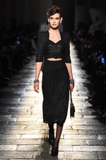 ボッテガ・ヴェネタ 2017-18年秋冬コレクション - 上質な装いの上ではエレガントな遊びを｜写真77