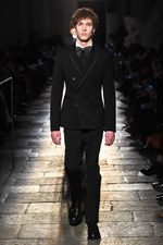 ボッテガ・ヴェネタ 2017-18年秋冬コレクション - 上質な装いの上ではエレガントな遊びを｜写真86