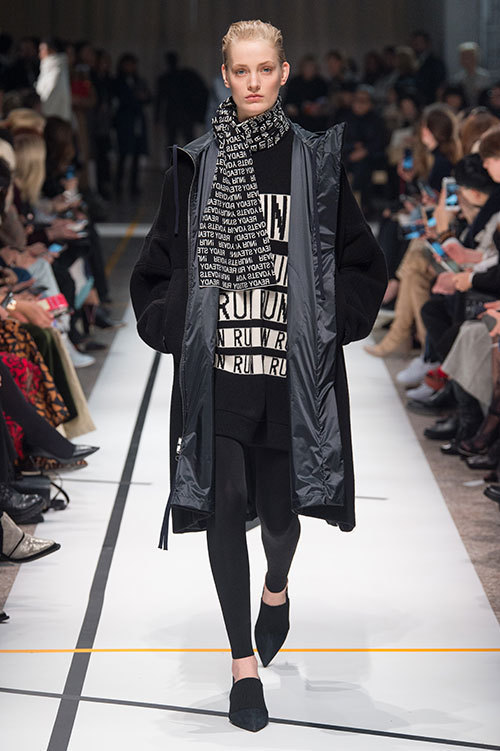 スポーツマックス 2017-18年秋冬｜female ダウンジャケット