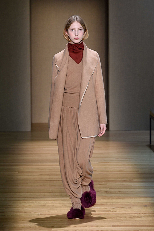 アニオナ(AGNONA) 2017-18年秋冬ウィメンズコレクション  - 写真24