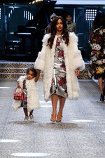 ドルチェ＆ガッバーナ 2017年秋冬ウィメンズコレクション - ファッションへの愛を全ての人に｜写真53