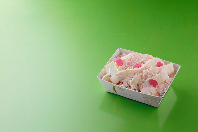 東京駅・商業施設やホテルで“桜”メニューが登場 - 桜塩漬けがのったチーズケーキやお花見弁当｜写真12
