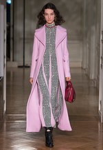 ヴァレンティノ 2017-18年秋冬コレクション - 運命的な出会いまでの道しるべ｜写真3