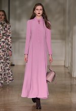 ヴァレンティノ 2017-18年秋冬コレクション - 運命的な出会いまでの道しるべ｜写真17