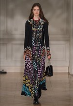 ヴァレンティノ 2017-18年秋冬コレクション - 運命的な出会いまでの道しるべ｜写真32