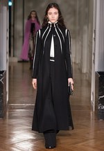 ヴァレンティノ 2017-18年秋冬コレクション - 運命的な出会いまでの道しるべ｜写真53