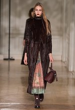 ヴァレンティノ 2017-18年秋冬コレクション - 運命的な出会いまでの道しるべ｜写真72