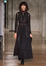 ヴァレンティノ 2017-18年秋冬コレクション - 運命的な出会いまでの道しるべ｜写真73