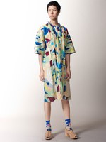 HaaTの新作「URAYAMA」太陽で輝く山肌や水中の光を想わせるテキスタイルを、スカートやドレスに｜写真4