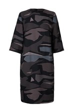 HaaTの新作「URAYAMA」太陽で輝く山肌や水中の光を想わせるテキスタイルを、スカートやドレスに｜写真7