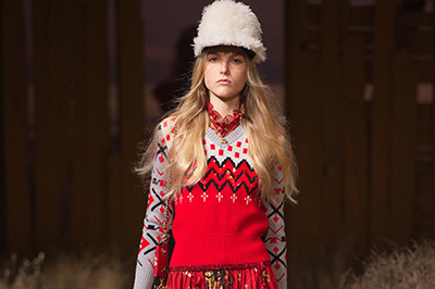 エスニック(民族的)｜コーチ 2017年フォールコレクション - 牧歌的なムードにヒップホップやラグジュアリーを融合