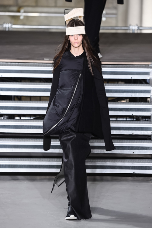 リック・オウエンス(Rick Owens) 2017-18年秋冬ウィメンズコレクション シルエット - 写真5