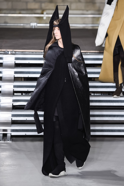 リック・オウエンス(Rick Owens) 2017-18年秋冬ウィメンズコレクション シルエット - 写真15