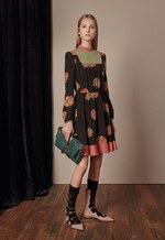 レッド ヴァレンティノ17年秋冬コレクション - 素朴なアーミッシュの装いに現代的ゴシックの一捻りを｜写真28