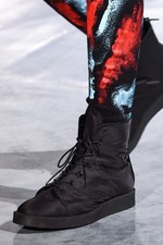 ヨウジヤマモト 2017-18年秋冬コレクション - ボリュームと凹凸で生まれる意志とキャラクター｜写真28