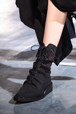 ヨウジヤマモト 2017-18年秋冬コレクション - ボリュームと凹凸で生まれる意志とキャラクター｜写真53