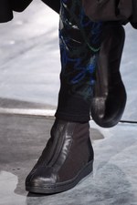 ヨウジヤマモト 2017-18年秋冬コレクション - ボリュームと凹凸で生まれる意志とキャラクター｜写真56