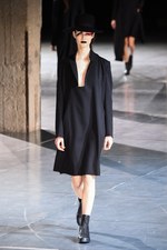 ヨウジヤマモト 2017-18年秋冬コレクション - ボリュームと凹凸で生まれる意志とキャラクター｜写真66