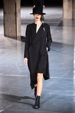 ヨウジヤマモト 2017-18年秋冬コレクション - ボリュームと凹凸で生まれる意志とキャラクター｜写真67