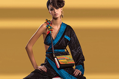 エスニック(民族的)｜クリスチャン ルブタンの「アルテミストラップ」アートな1本、あらゆるバッグに使用可能