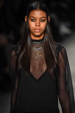 ヴェロニク ブランキーノ 2017-18年秋冬コレクション - 厳格さの中で知的に遊ぶ｜写真39