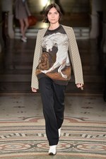 ステラ マッカートニー 2017年冬コレクション - 馬に乗って追い求める、ステラクラシックの探求へ｜写真4