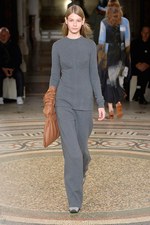 ステラ マッカートニー 2017年冬コレクション - 馬に乗って追い求める、ステラクラシックの探求へ｜写真12