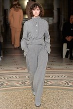 ステラ マッカートニー 2017年冬コレクション - 馬に乗って追い求める、ステラクラシックの探求へ｜写真13