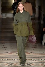 ステラ マッカートニー 2017年冬コレクション - 馬に乗って追い求める、ステラクラシックの探求へ｜写真27